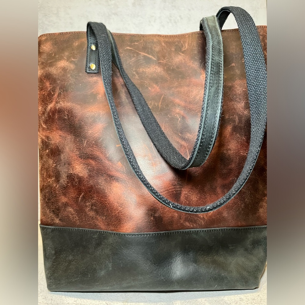 NWOT Genuine Leather Tote Bag with Laptop Sleeve
